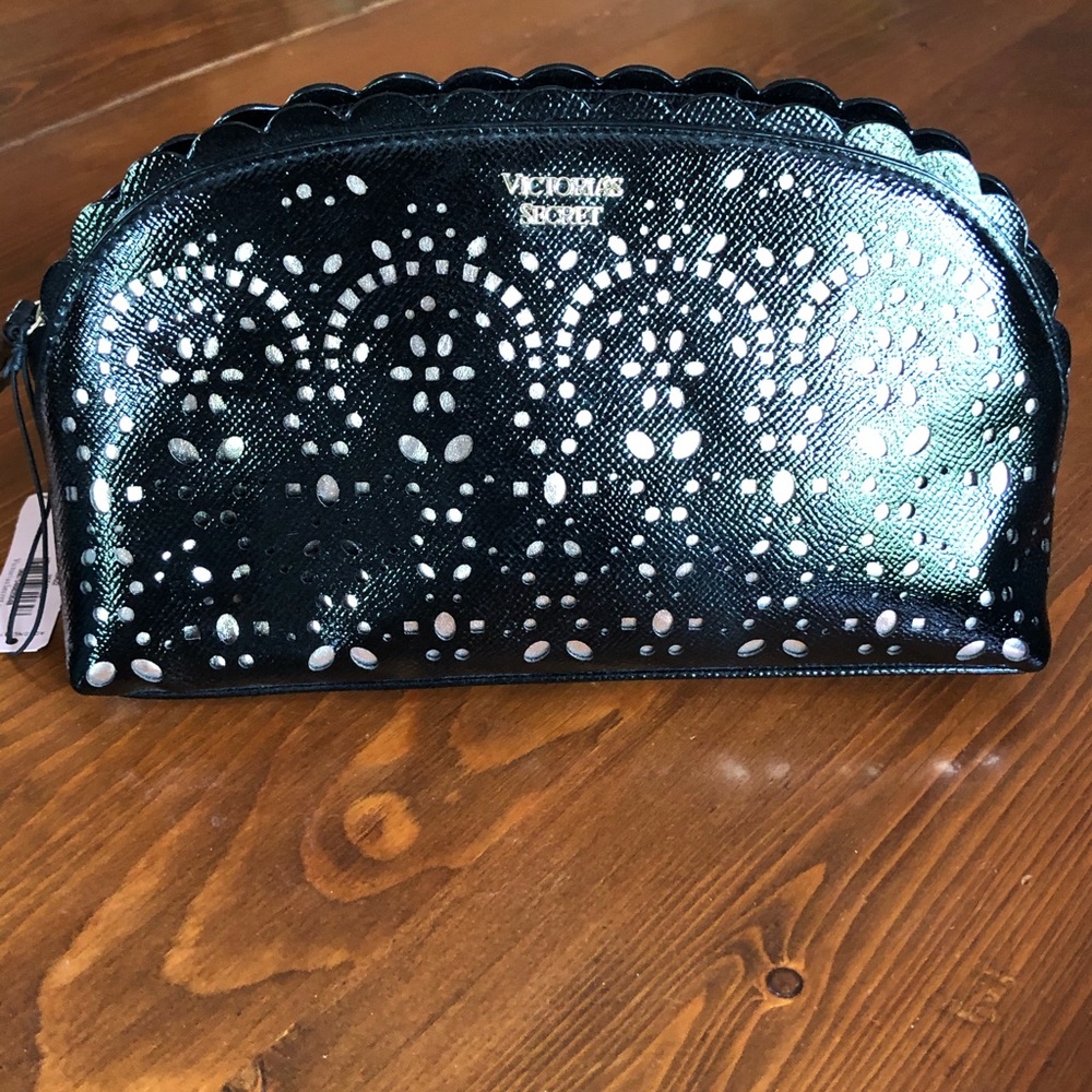 Victoria secrets makeup/clutch bag
